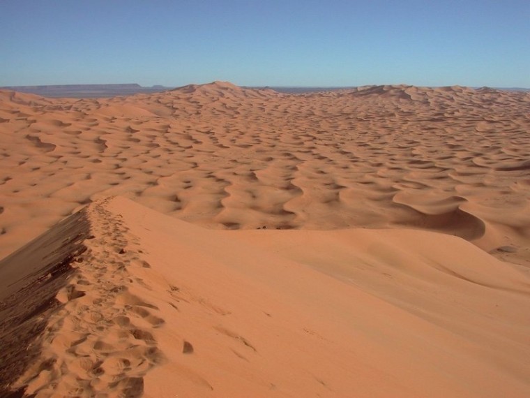 Du sable dans les chaussures_désert-dunes_wp